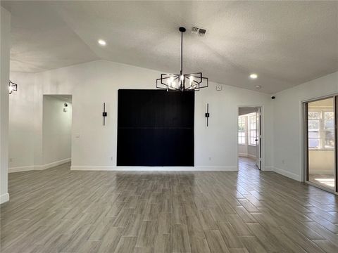 Tiny photo for 10 Hickory Loop, Ocala, FL 34472 (MLS # S5146085)