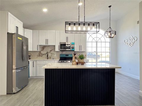 Tiny photo for 10 Hickory Loop, Ocala, FL 34472 (MLS # S5146085)