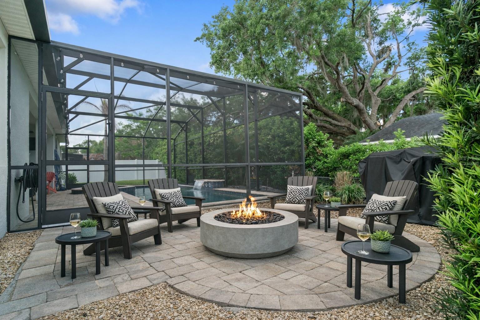 LAKE COVE POINTE PH 2 - Residential