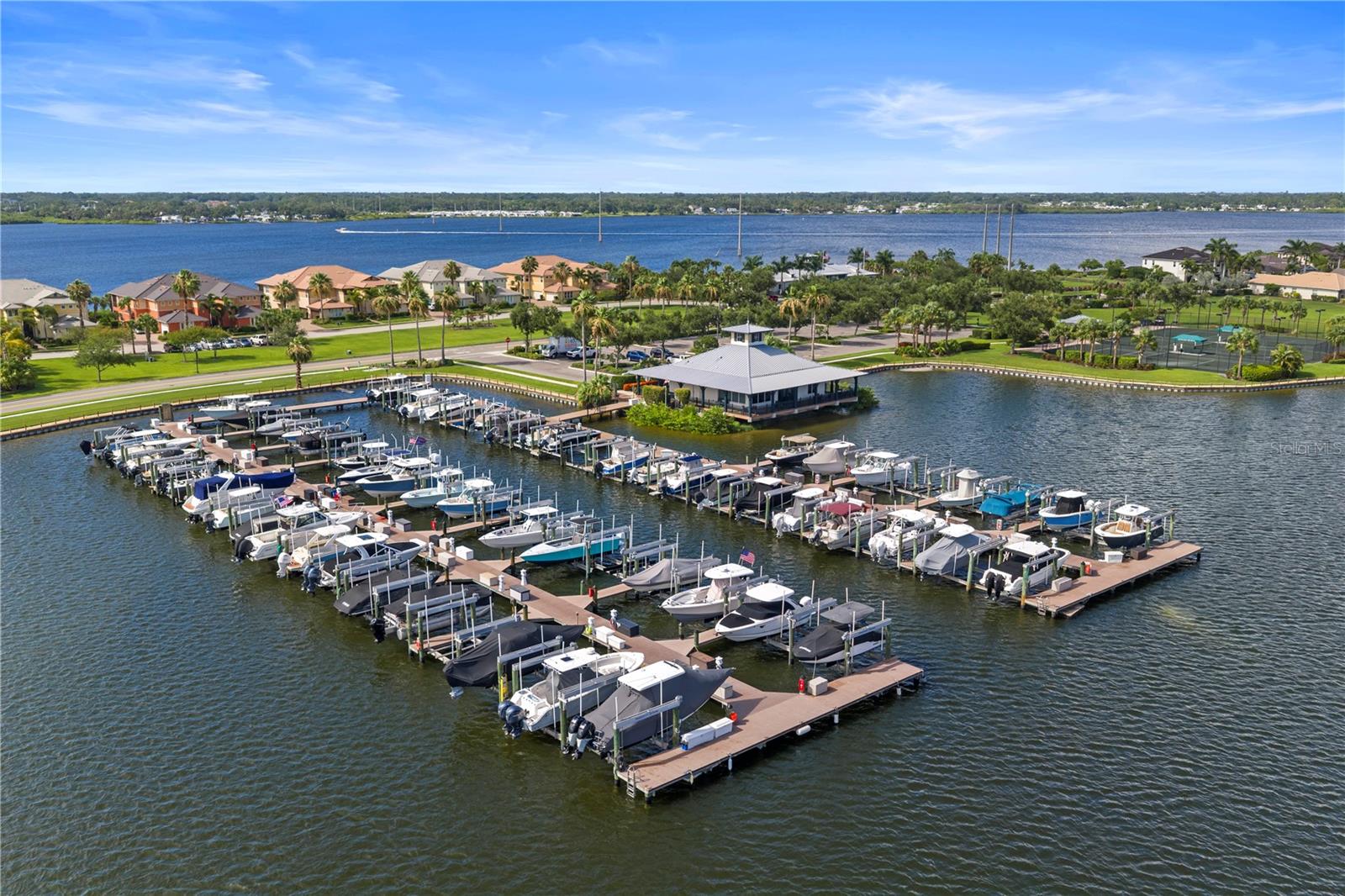1139 RIVERSCAPE STREET 2