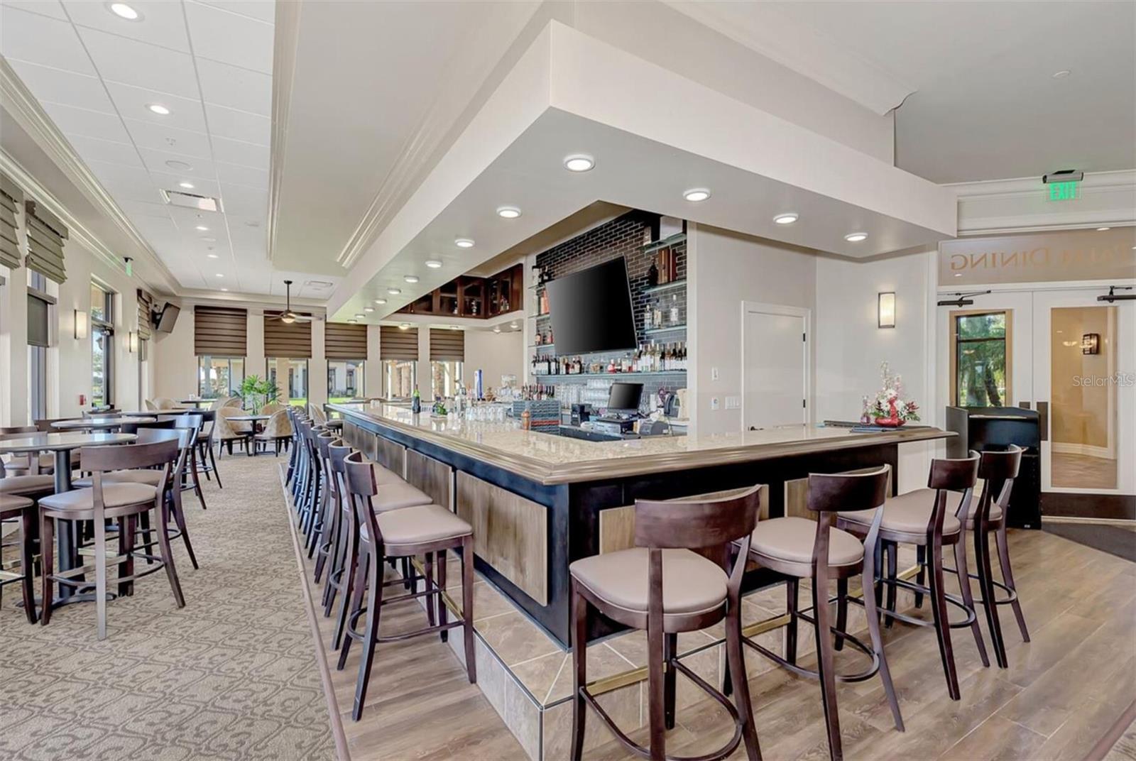 SARASOTA NATIONAL - Residential