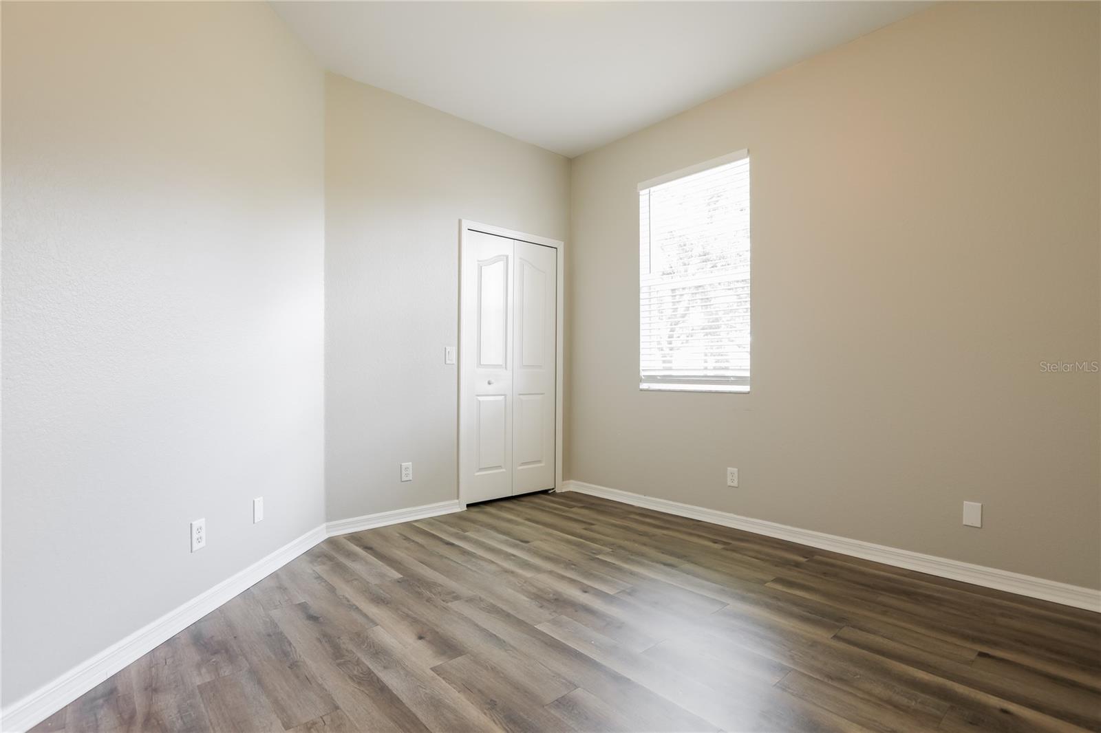 PORT CHARLOTTE SUB 06 - Residential Lease