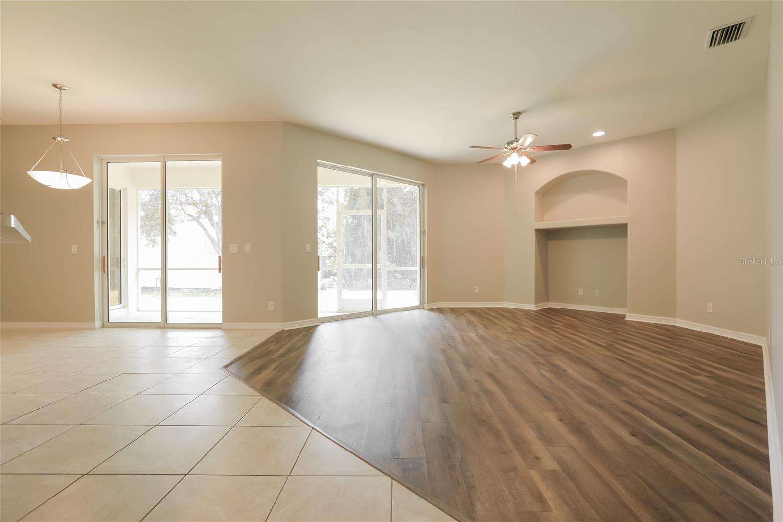 PORT CHARLOTTE SUB 06 - Residential Lease