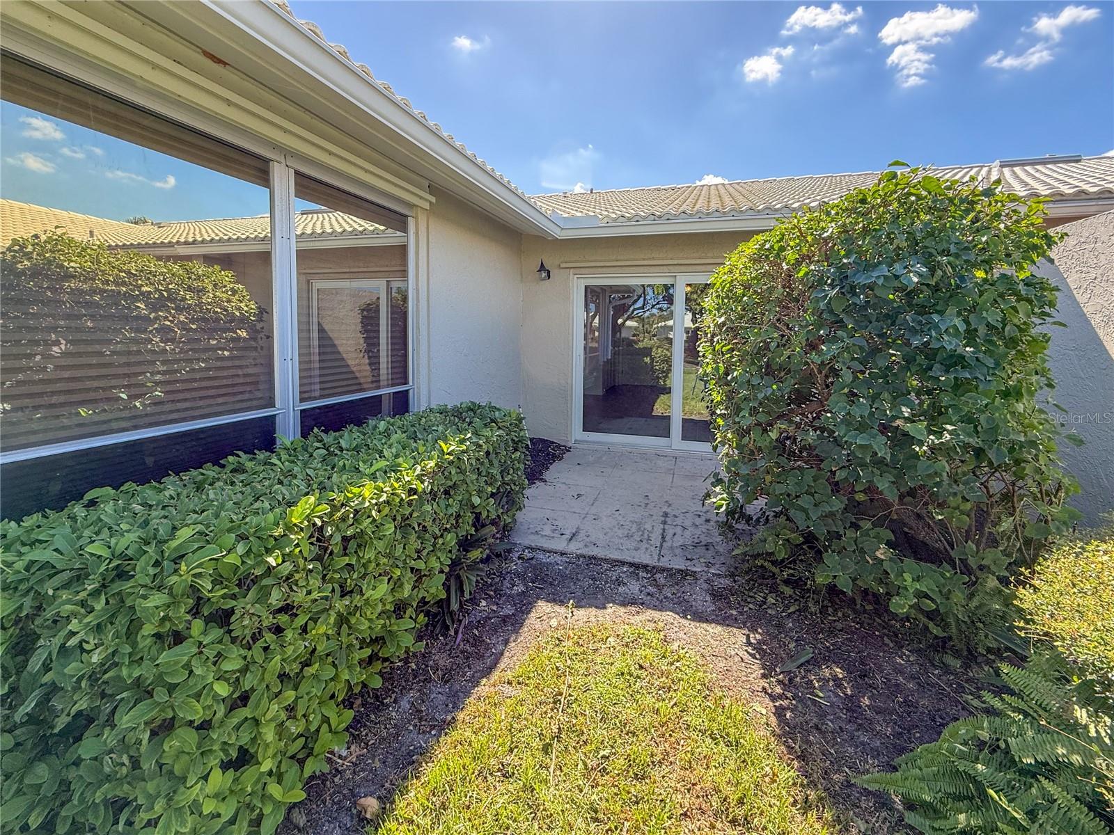 VILLAGE GREEN OF BRADENTON - Residential