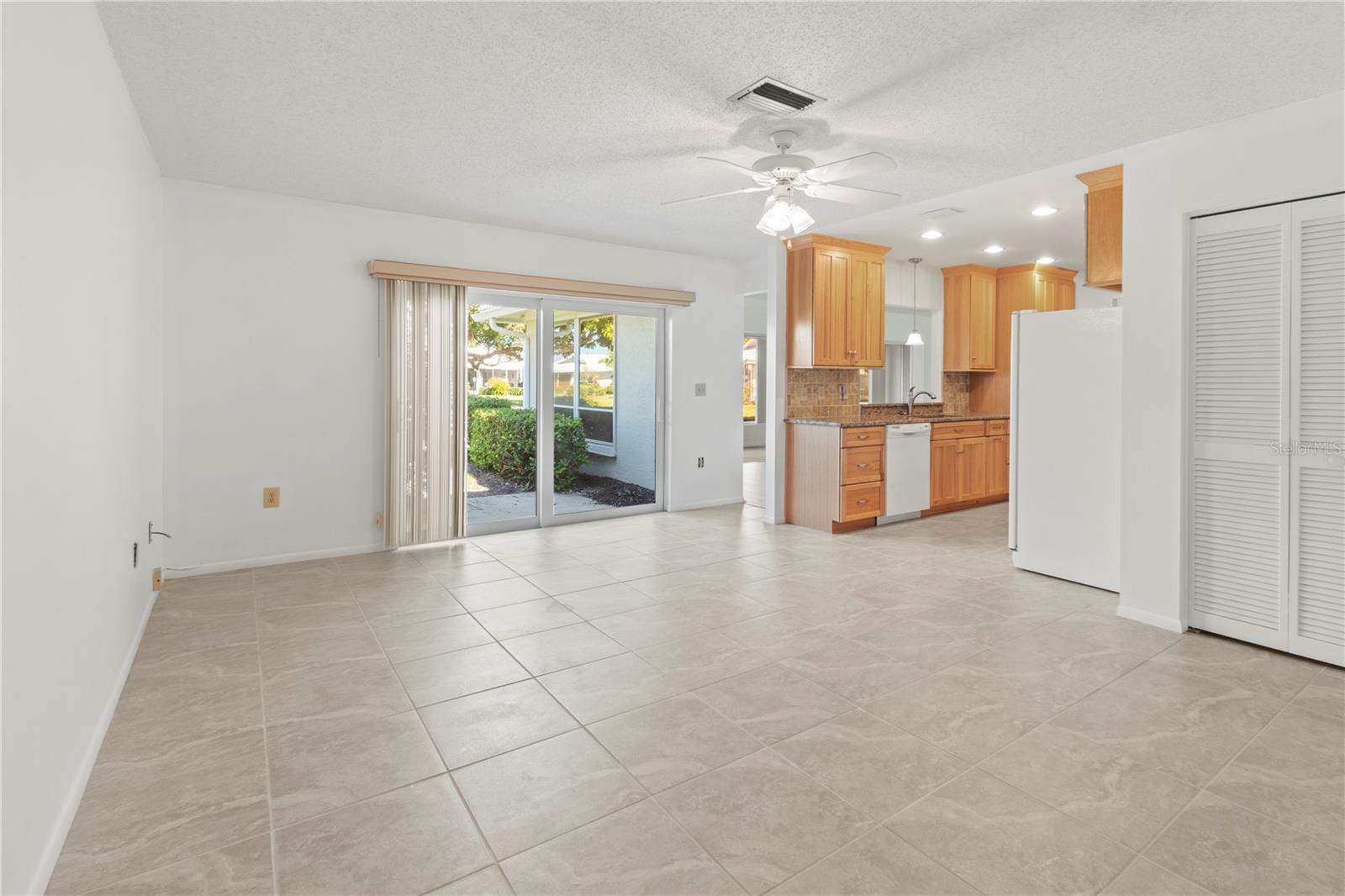 VILLAGE GREEN OF BRADENTON - Residential
