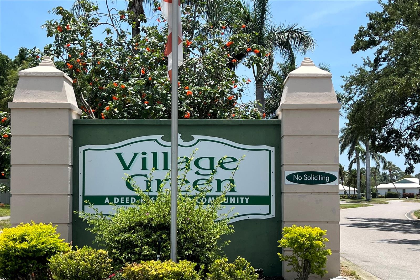VILLAGE GREEN OF BRADENTON - Residential