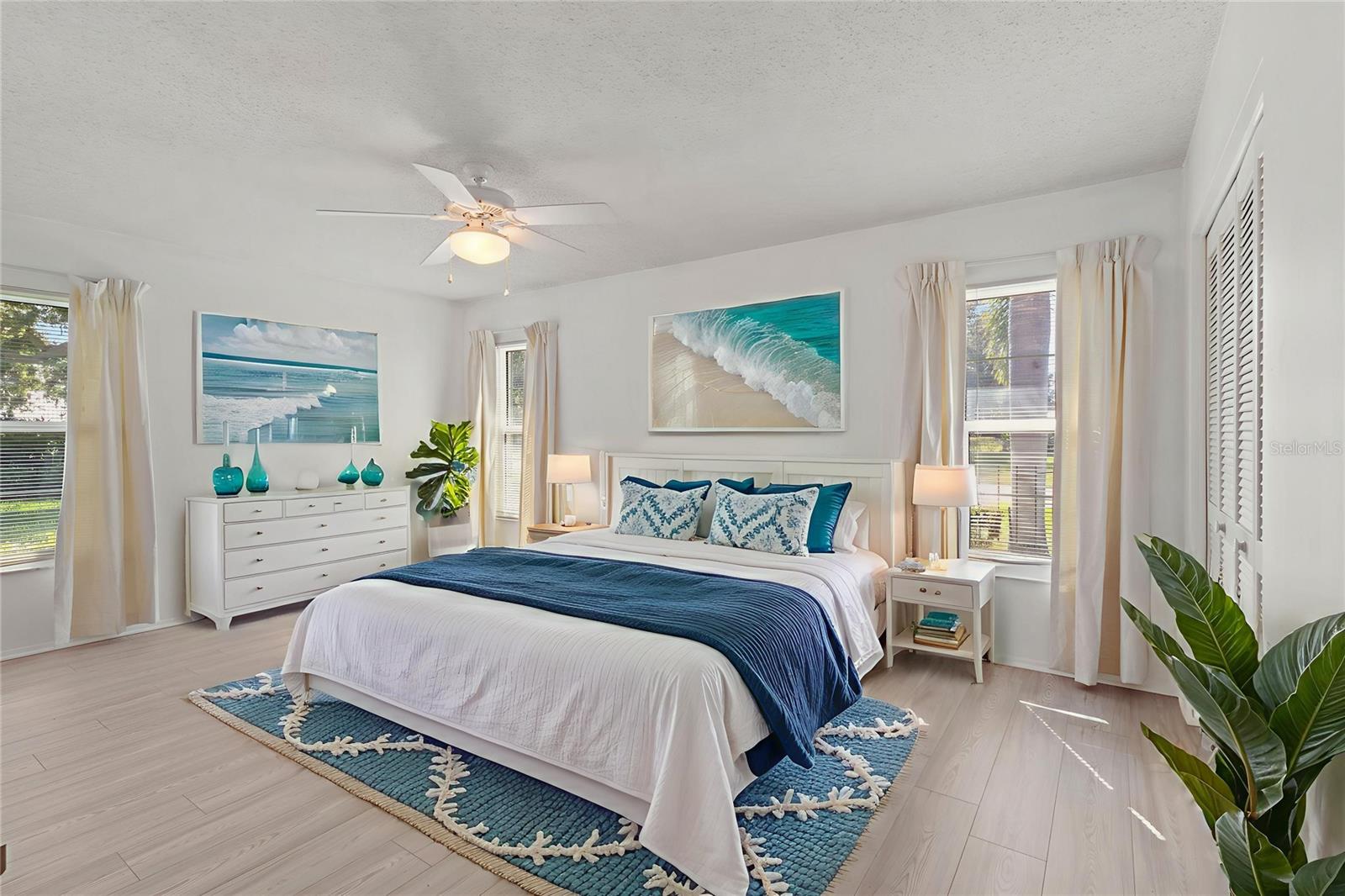 VILLAGE GREEN OF BRADENTON - Residential