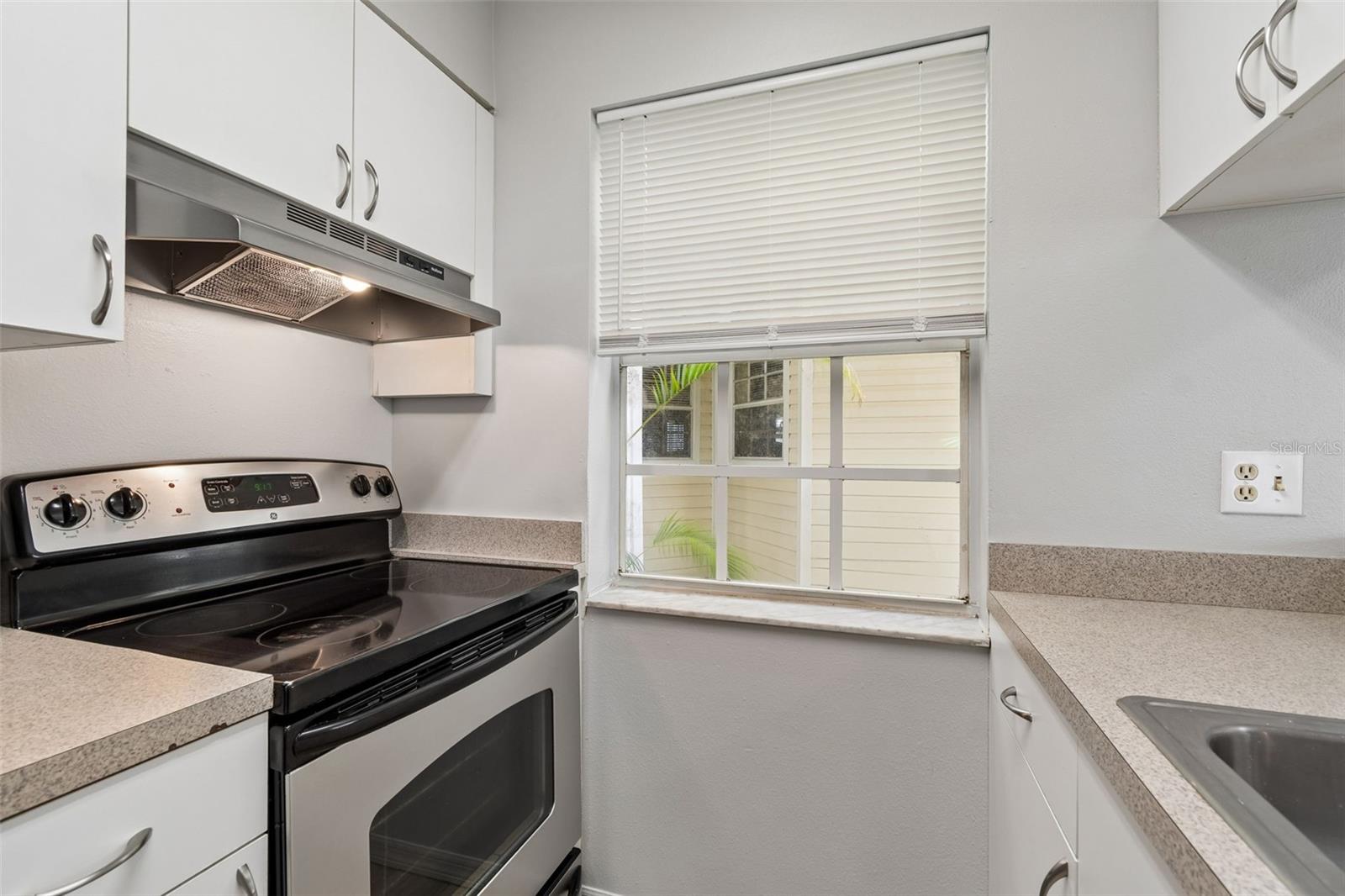 STONES THROW CONDO - Residential