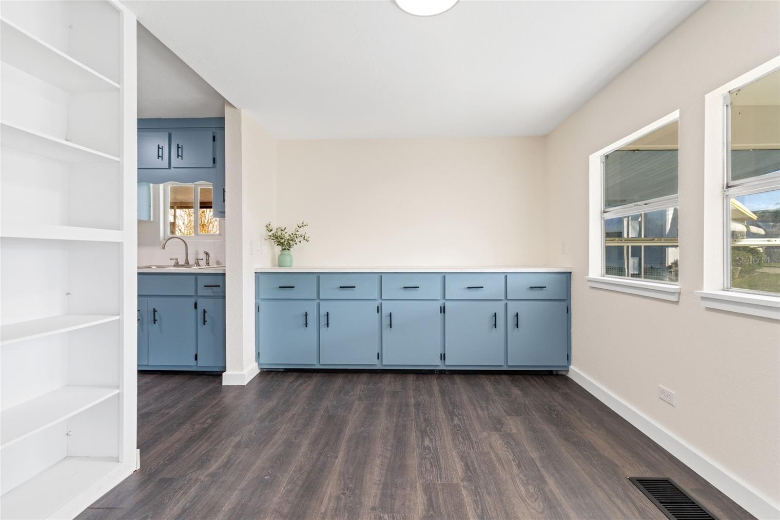 TRAVELERS REST - Residential