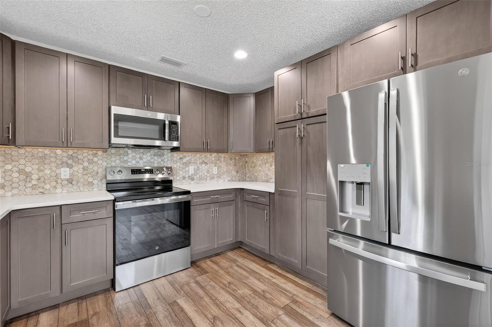 LUNGREN UNREC - Residential