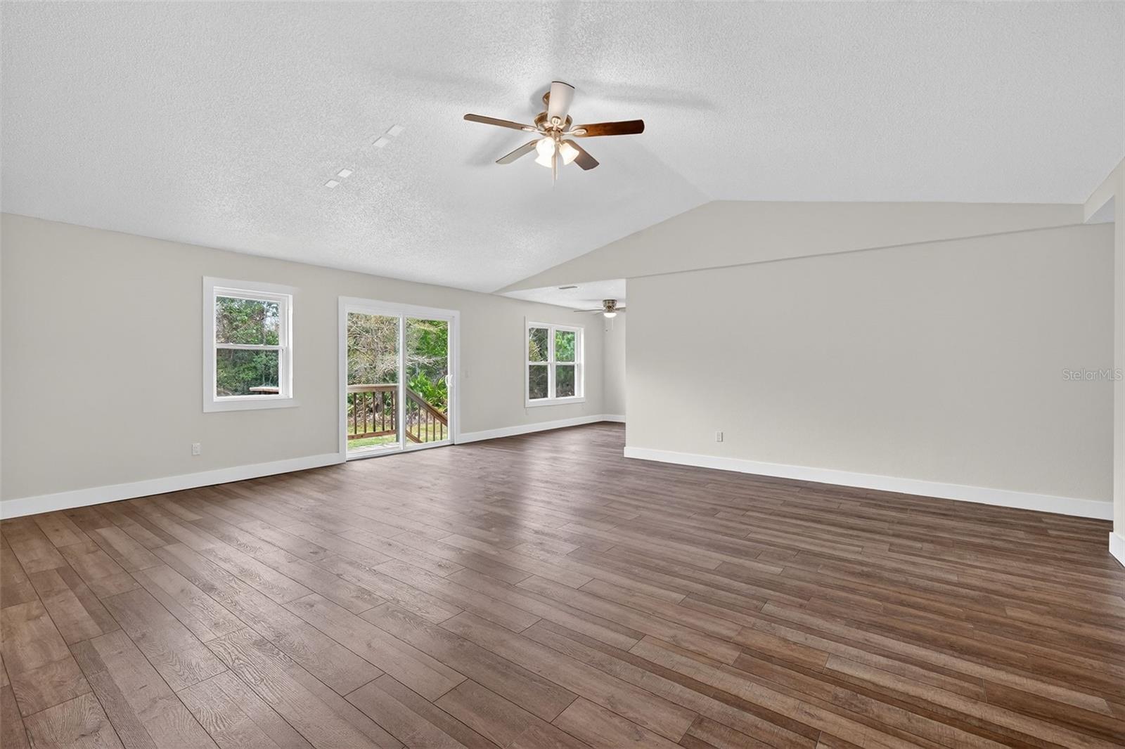 LUNGREN UNREC - Residential