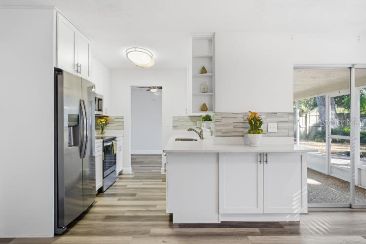 FOREST LAKES - Residential