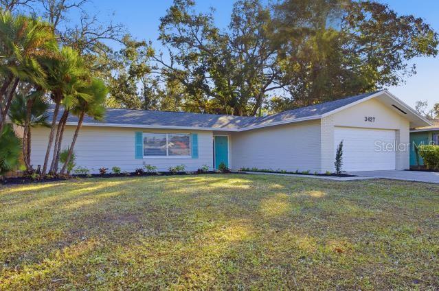 FOREST LAKES - Residential