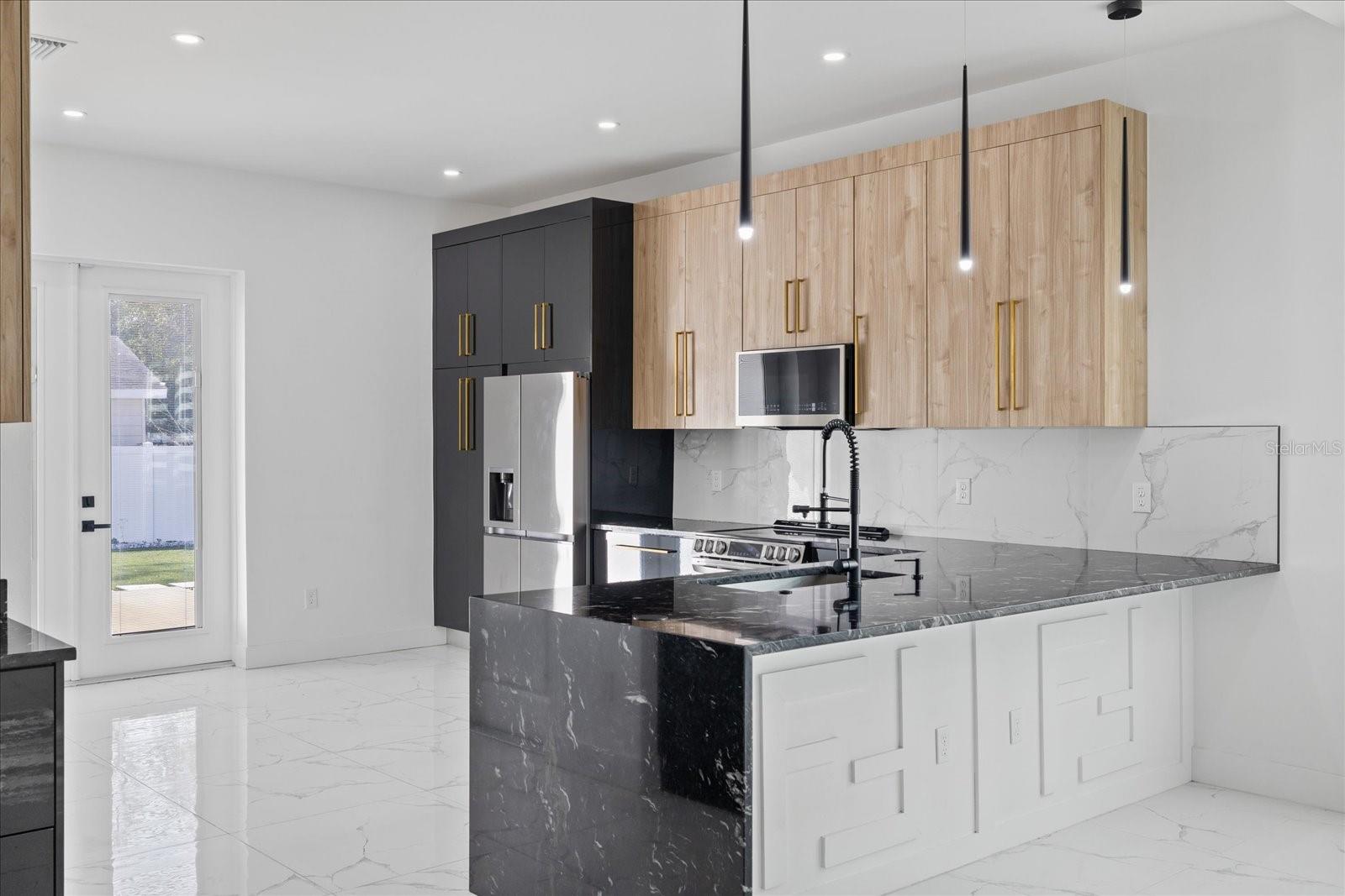 UNPLATTED - Residential