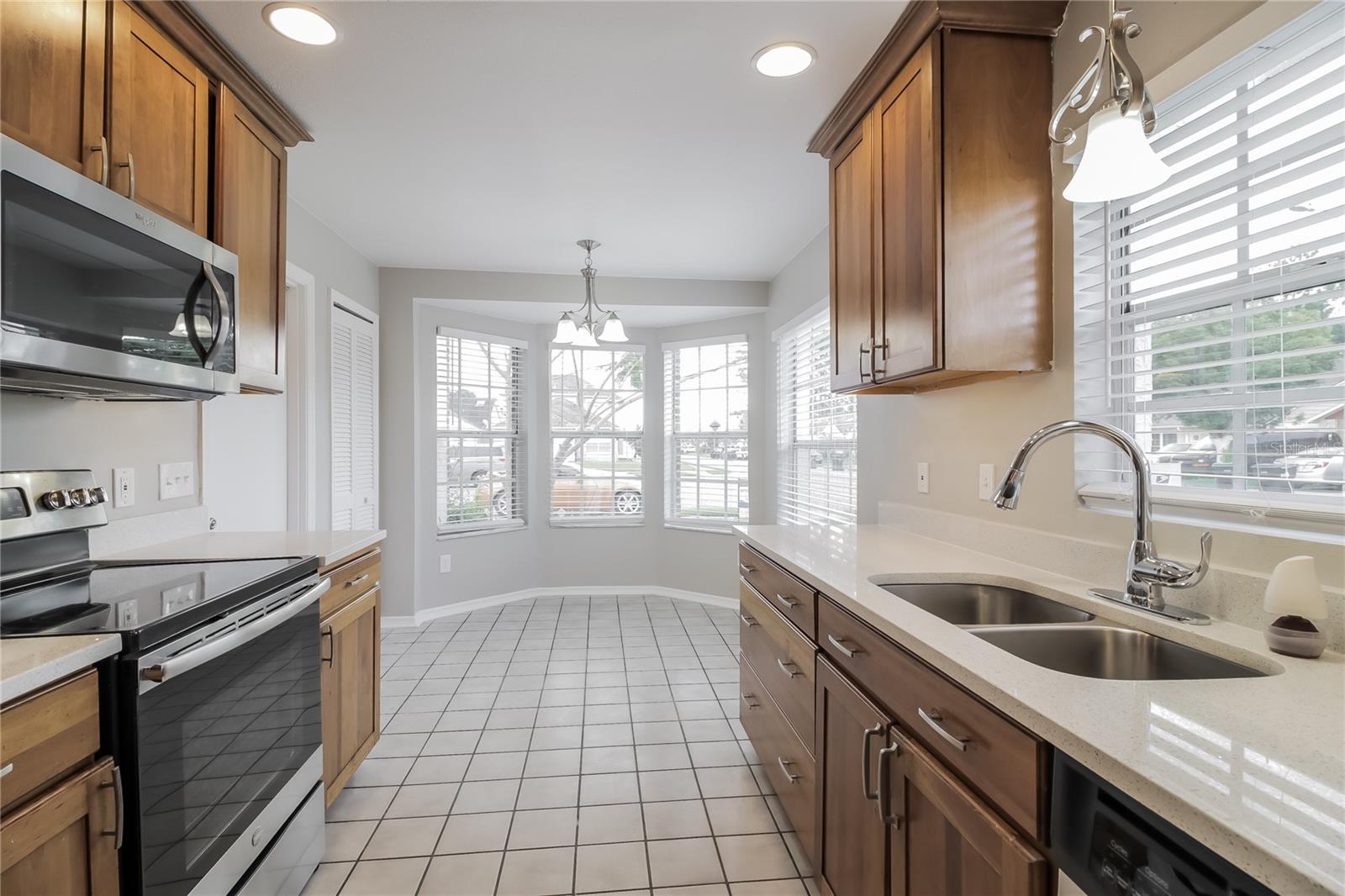 TWIN PINES - Residential Lease