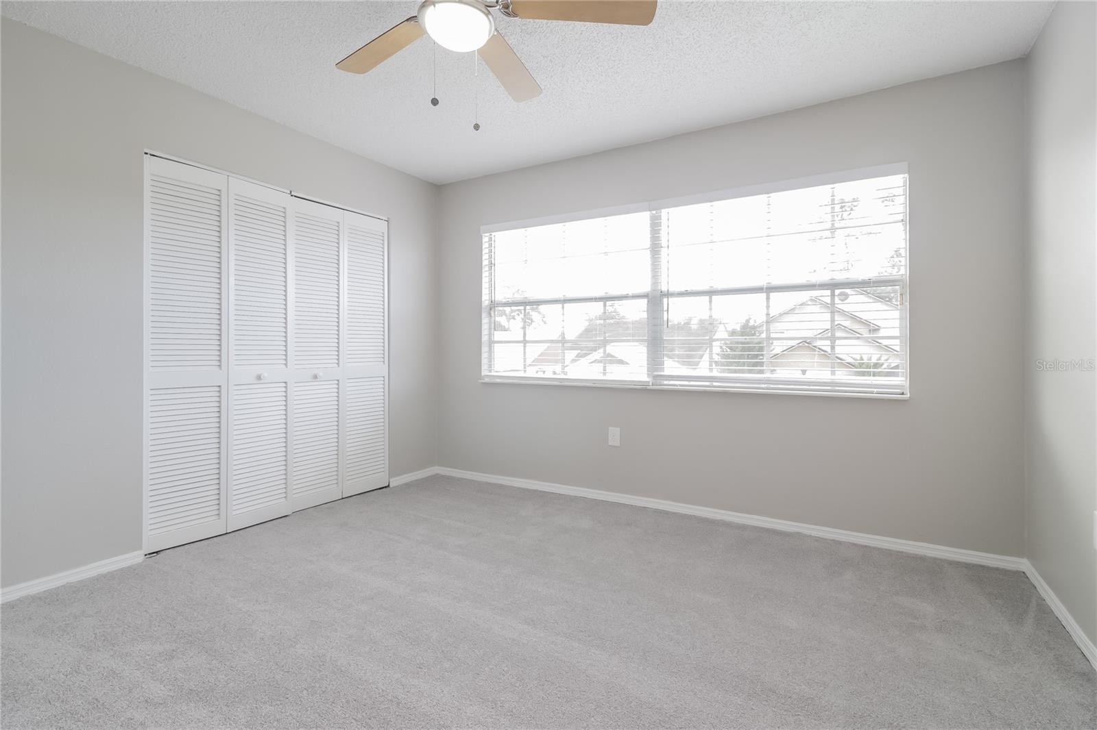 TWIN PINES - Residential Lease