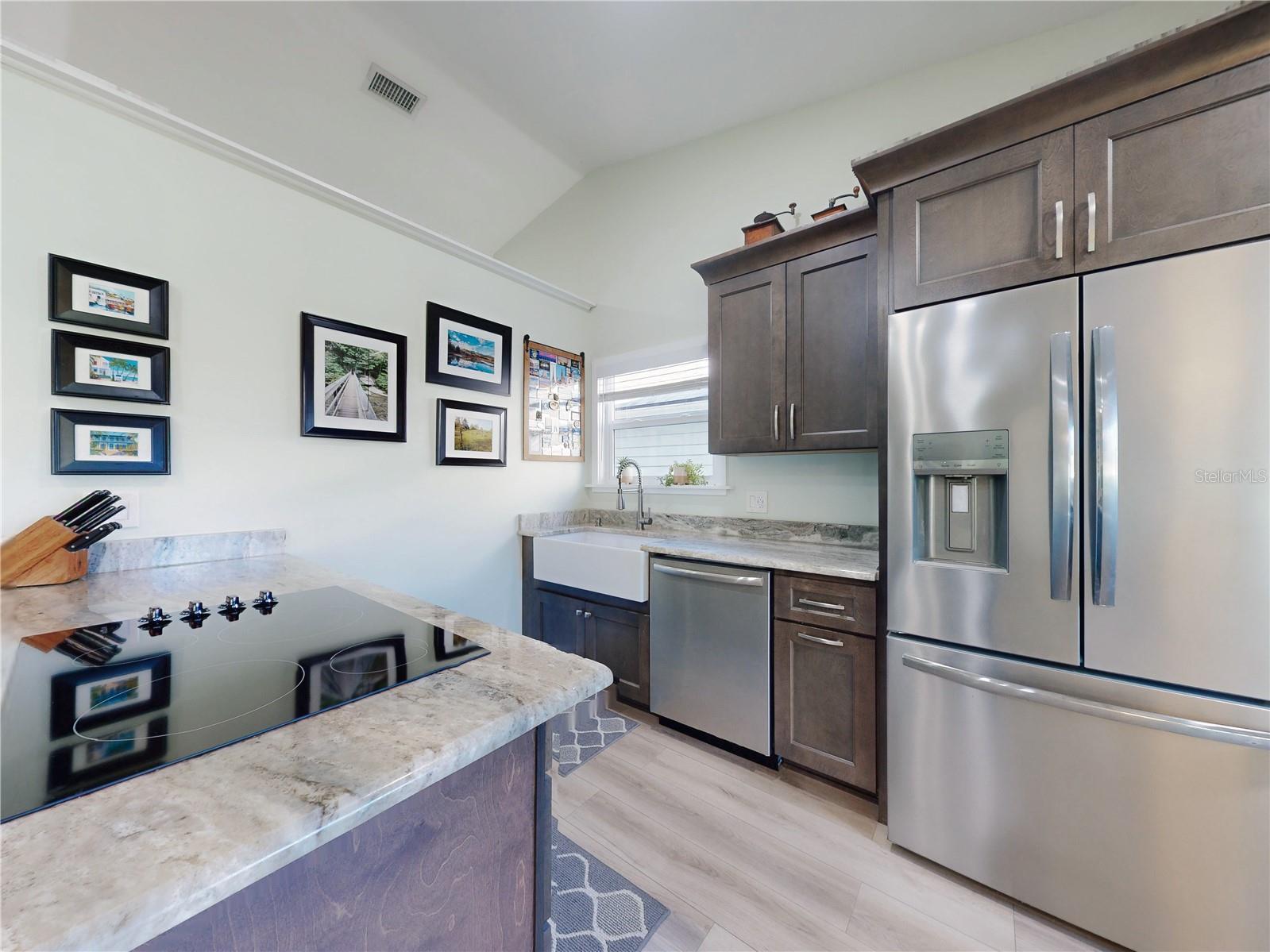 PINE ISLAND PH 01 - Residential