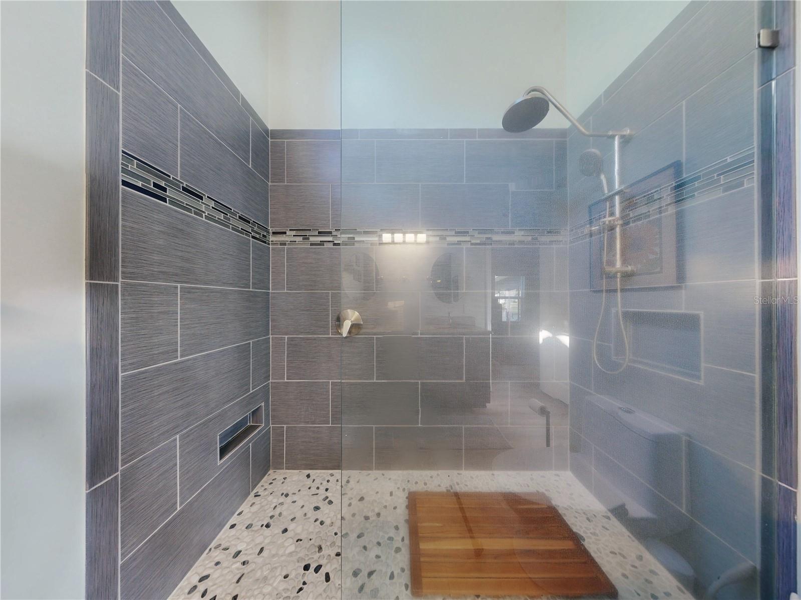 PINE ISLAND PH 01 - Residential