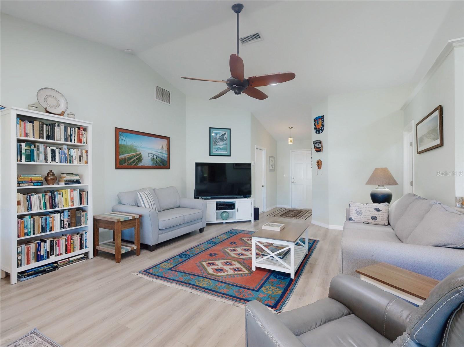 PINE ISLAND PH 01 - Residential