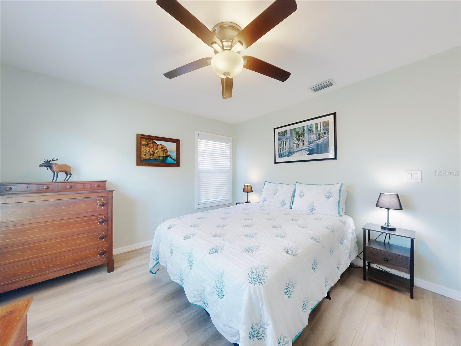 PINE ISLAND PH 01 - Residential