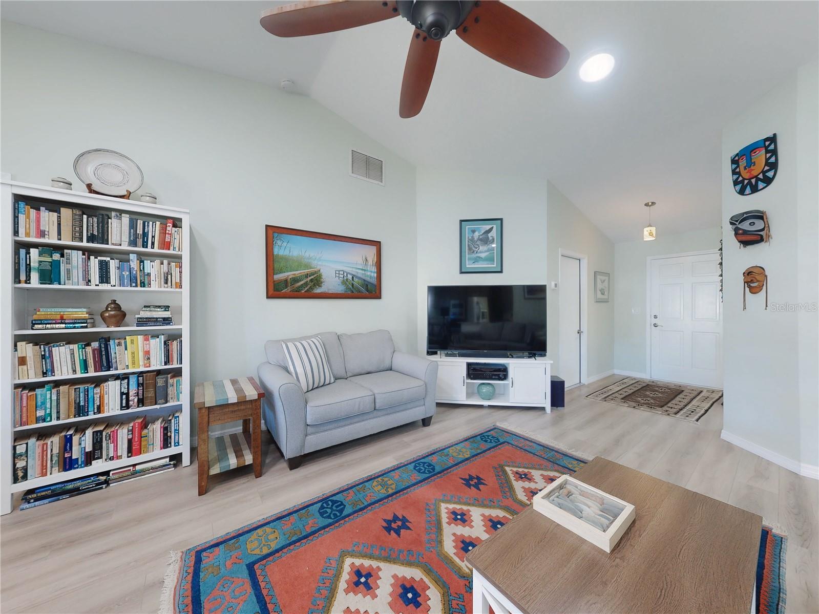 PINE ISLAND PH 01 - Residential