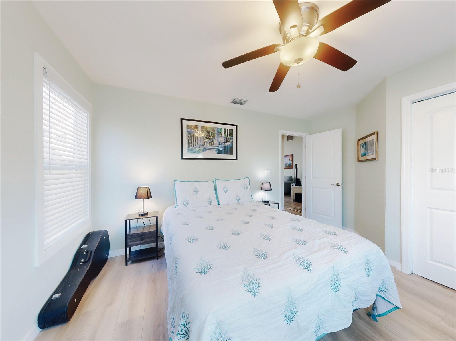 PINE ISLAND PH 01 - Residential