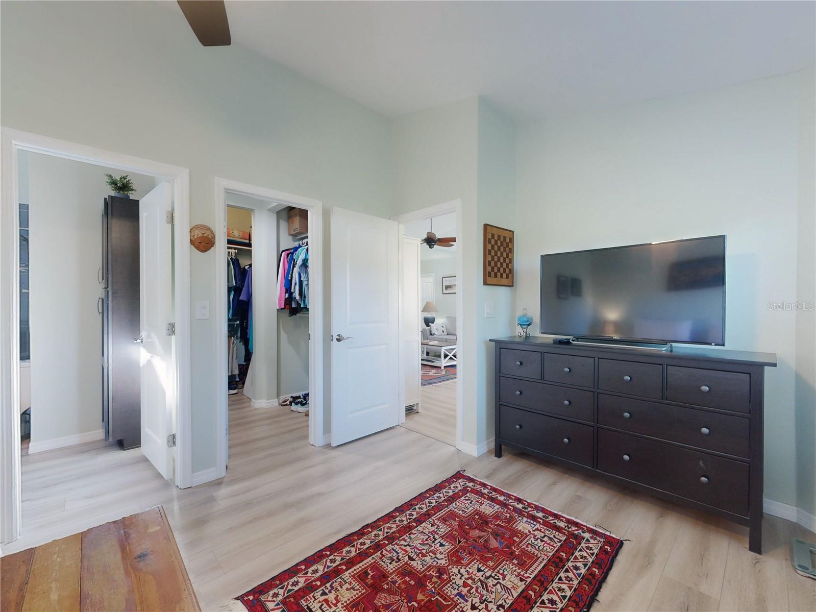 PINE ISLAND PH 01 - Residential