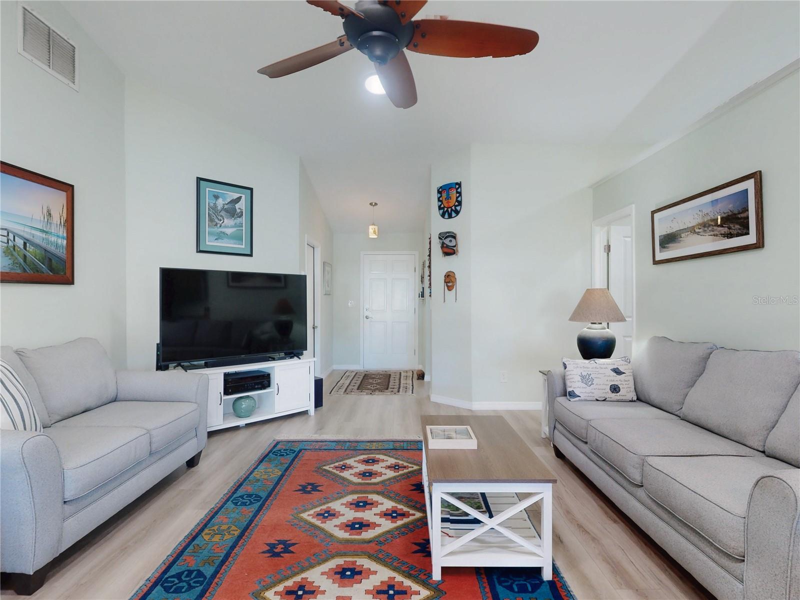 PINE ISLAND PH 01 - Residential