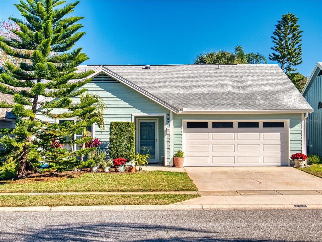 Photo of 702 Fox Tail Court, New Smyrna Beach, FL 32168 (MLS # NS1087116)