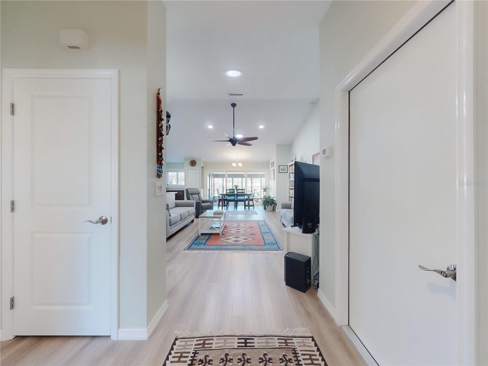 PINE ISLAND PH 01 - Residential