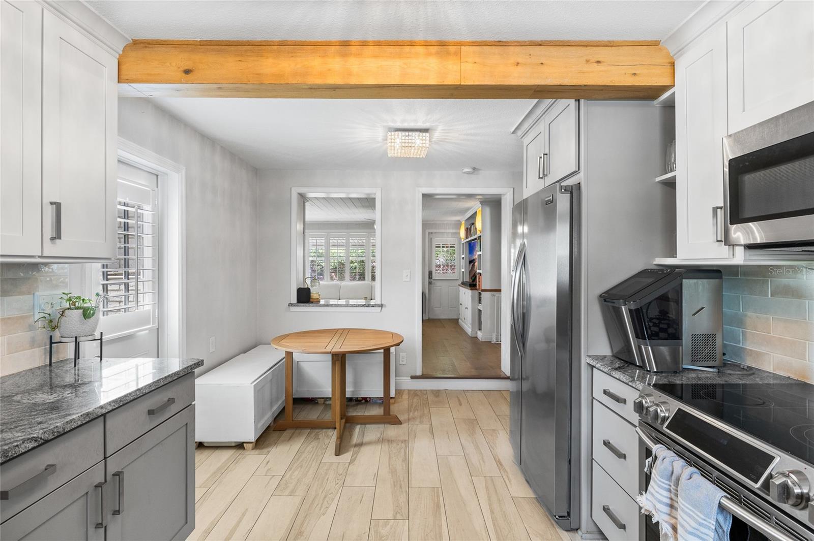 MANHATTAN MANOR REV - Residential