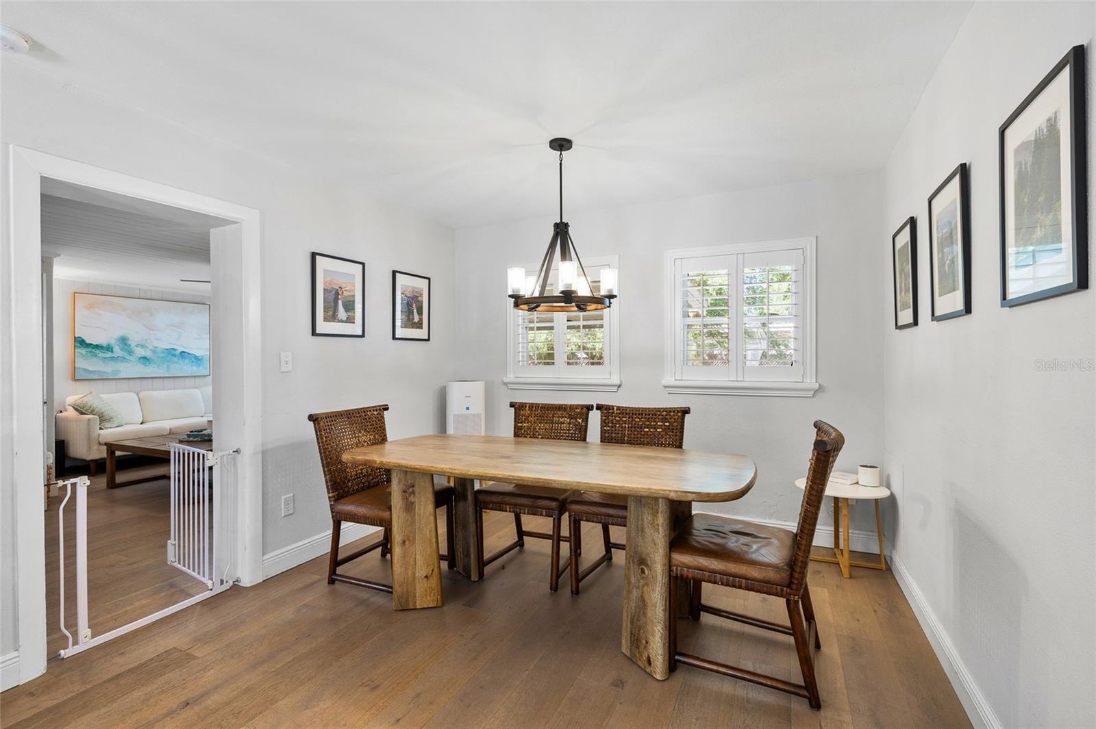 MANHATTAN MANOR REV - Residential