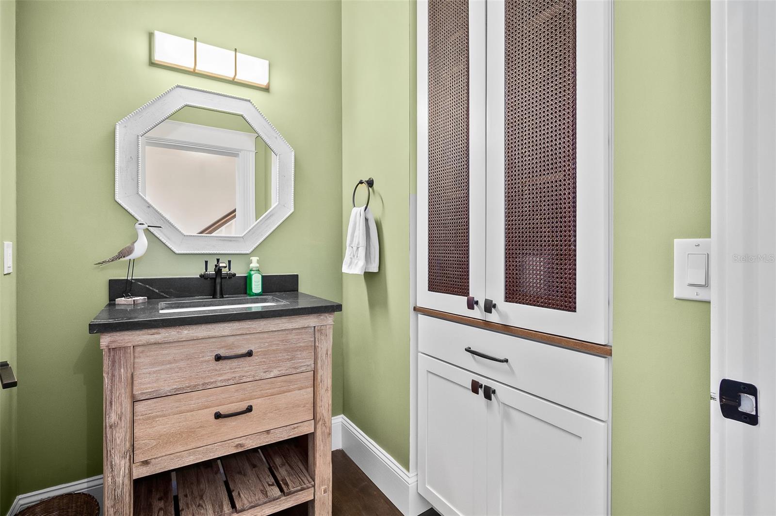 BARRATARIA ISLAND - Residential