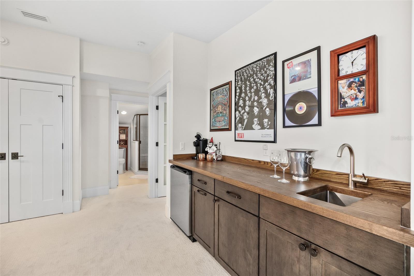 BARRATARIA ISLAND - Residential