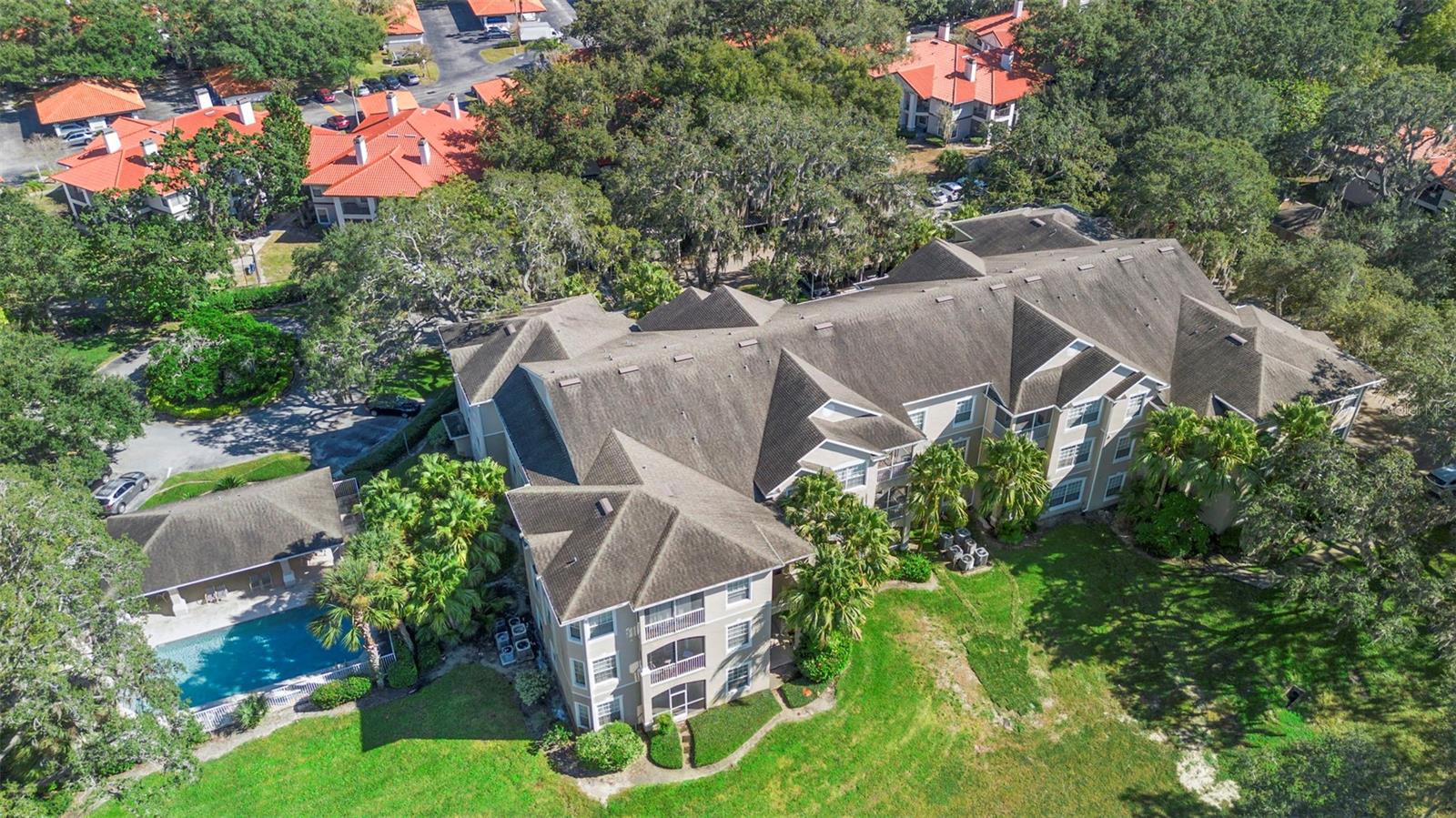 GOLF RIDGE CONDO - Residential