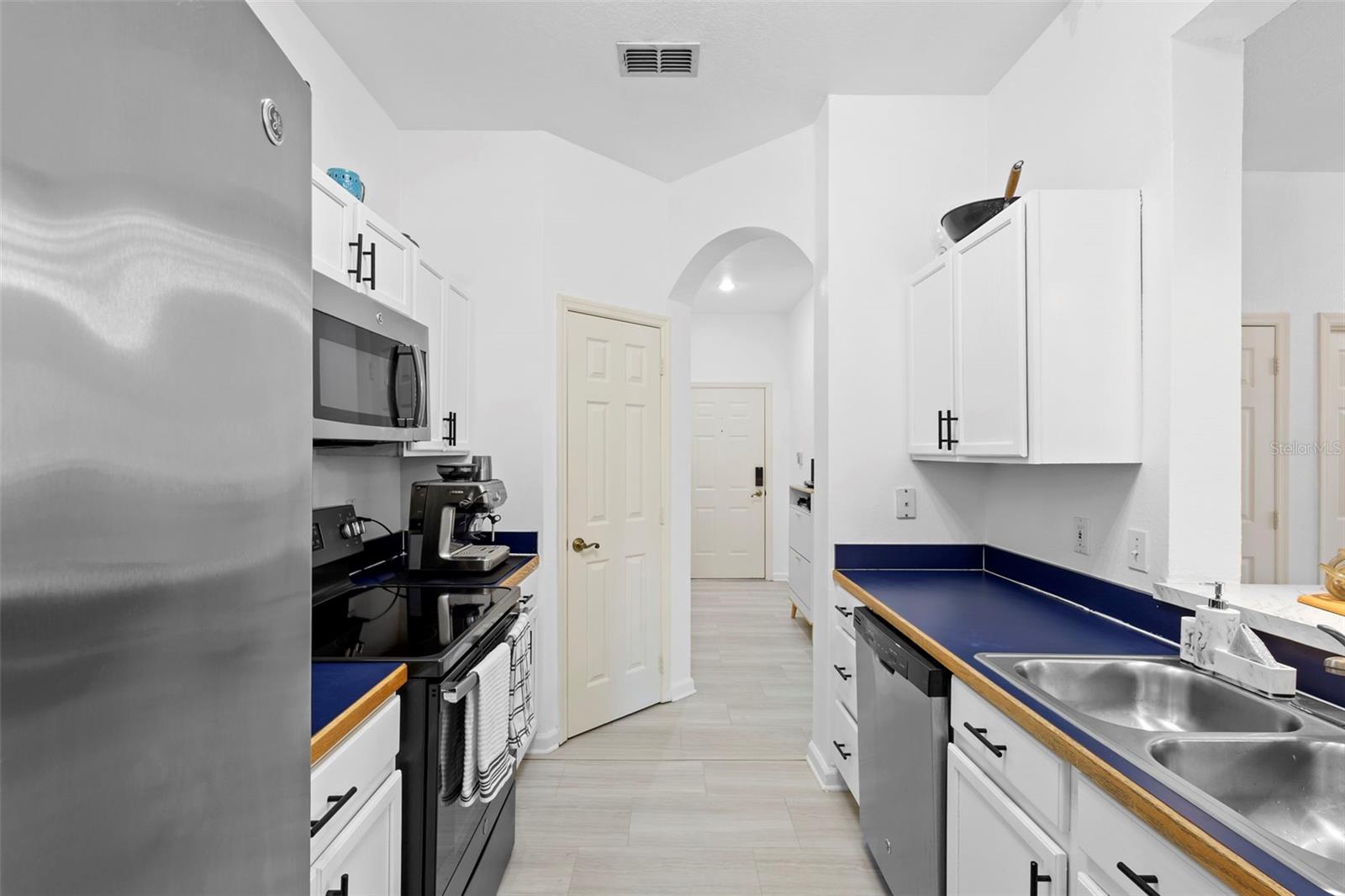 GOLF RIDGE CONDO - Residential