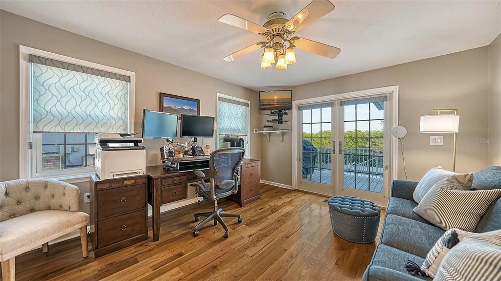 SIESTA COVE SUB - Residential