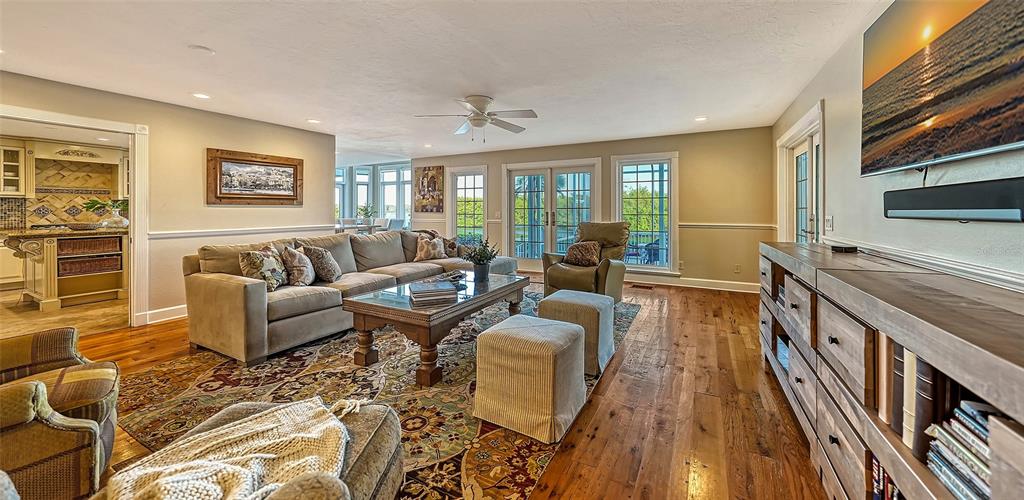 SIESTA COVE SUB - Residential