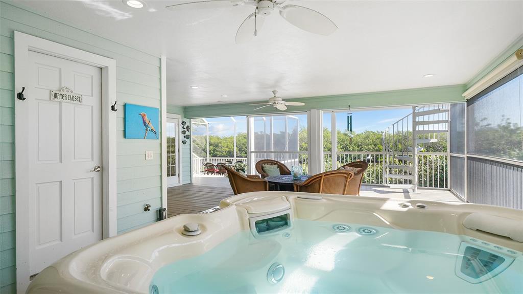 SIESTA COVE SUB - Residential