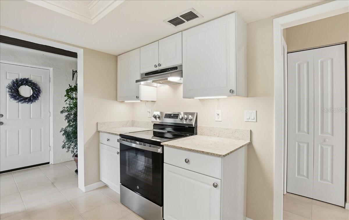 CENTER GATE VILLAGE 1 - Residential