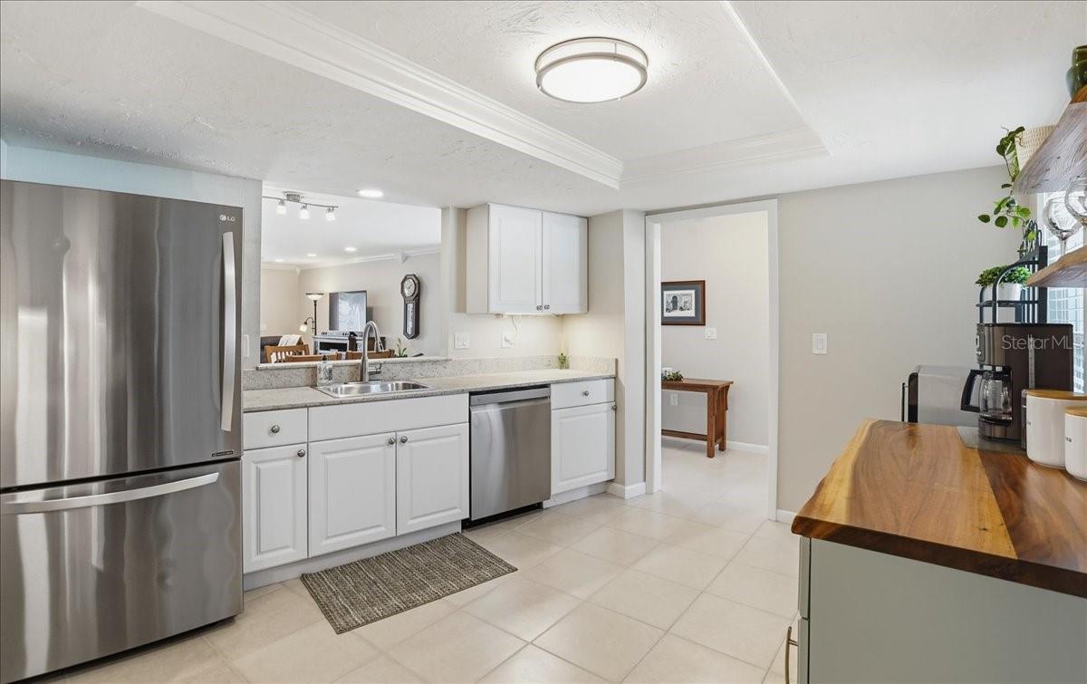 CENTER GATE VILLAGE 1 - Residential