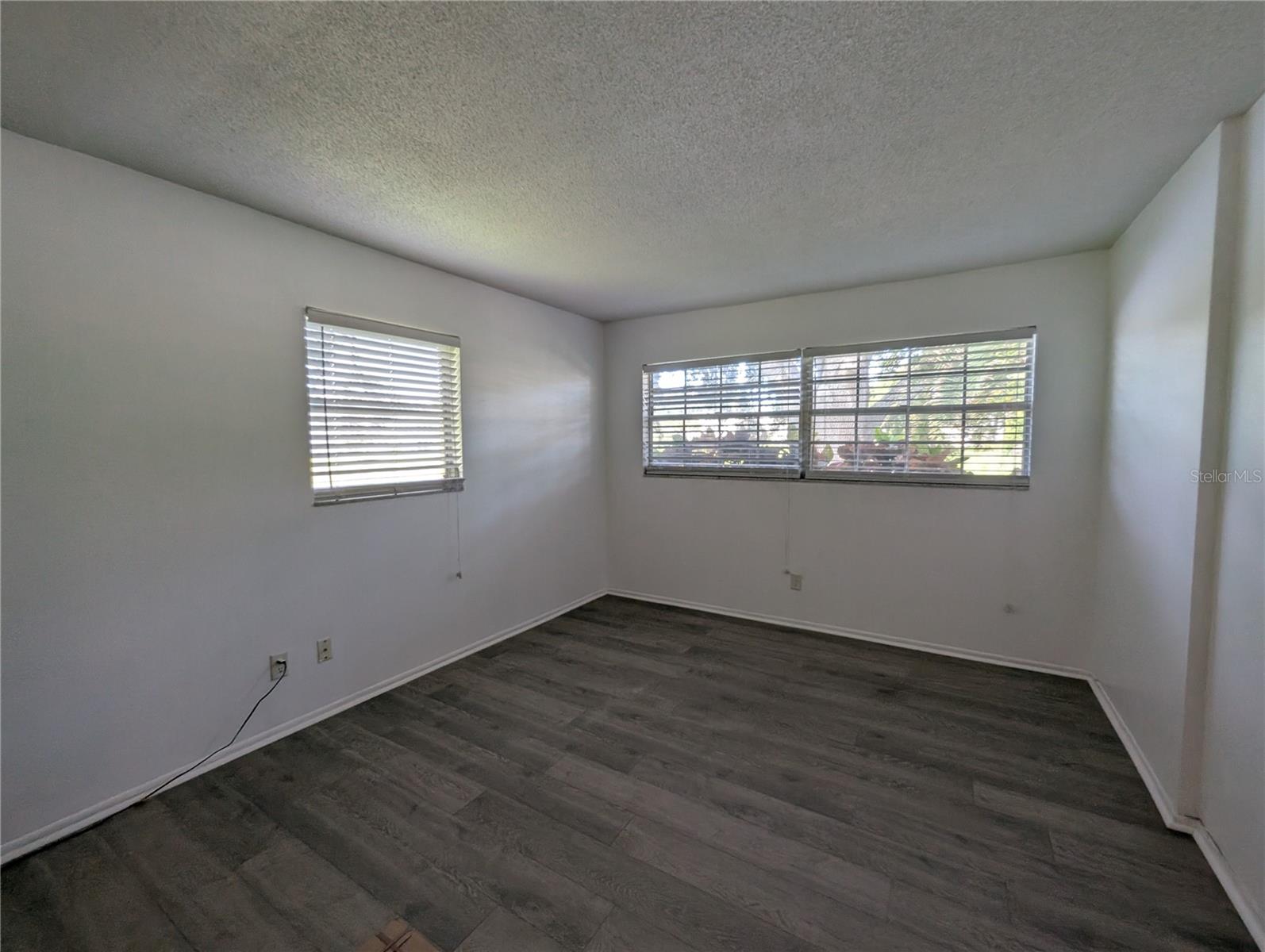 HEATHER HILL APTS - Residential Lease