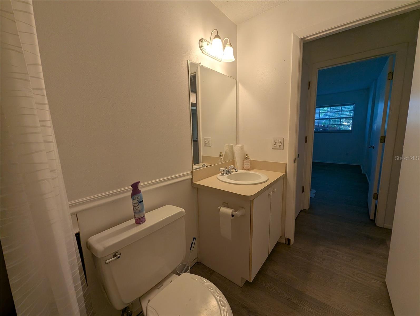 HEATHER HILL APTS - Residential Lease
