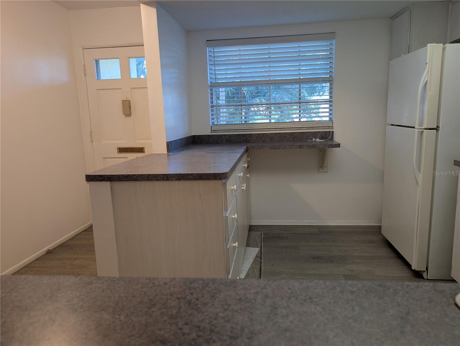 HEATHER HILL APTS - Residential Lease