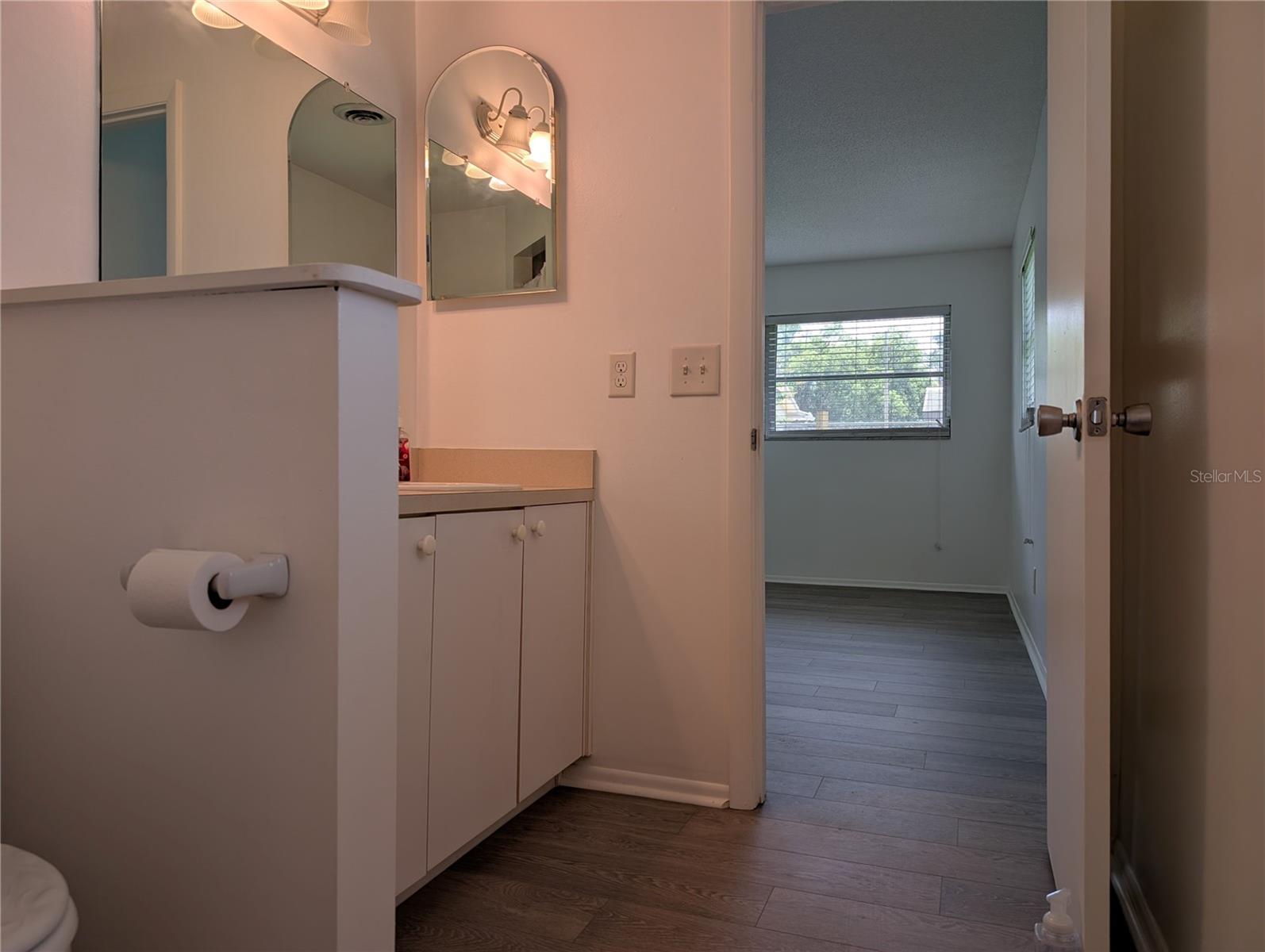 HEATHER HILL APTS - Residential Lease