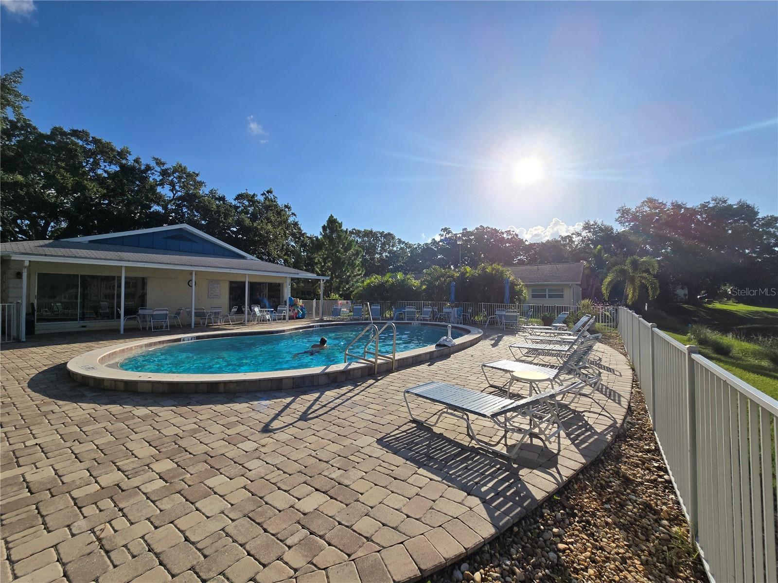 HEATHER HILL APTS - Residential Lease