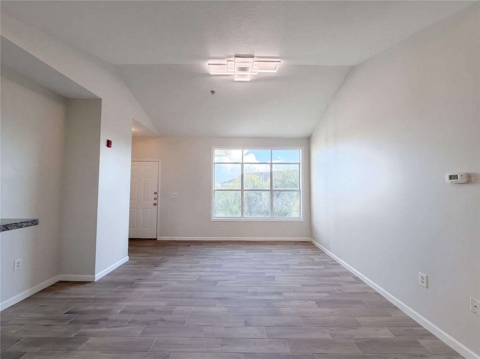 4802 51ST STREET W 411, BRADENTON, FL, 34210 4 4802 51ST STREET W 411