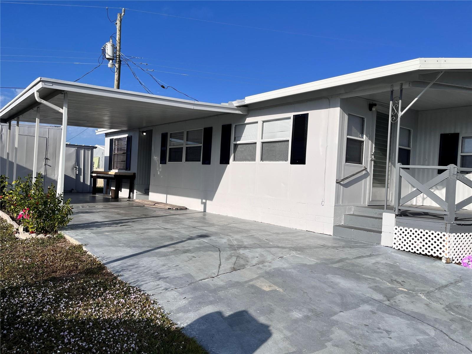 207 51ST AVENUE PLAZA W 3, BRADENTON, FL, 34207 2 207 51ST AVENUE PLAZA W 3