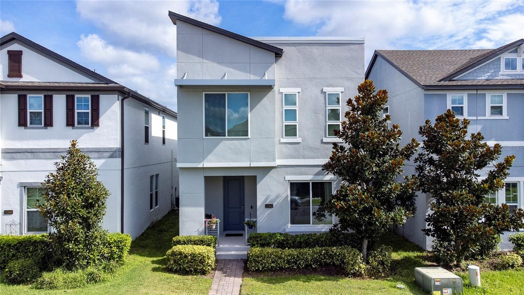 Photo of 11543 Charnock Drive, Windermere, FL 34786 (MLS # S5158277)