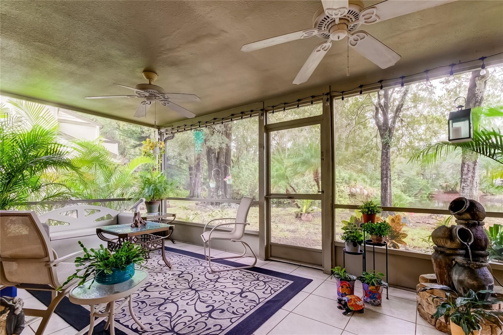 EAST LAKE WOODLANDS WOODS LANDING TWNHMS - Residential